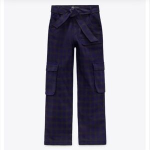 Zara plaid Navy Cargo Pants . Size L
